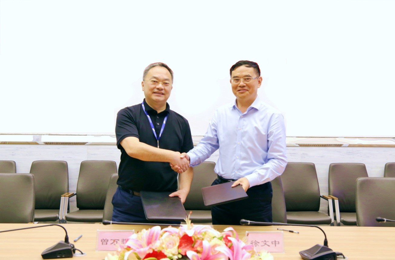 景嘉微與蒼穹數(shù)碼簽訂合作協(xié)議，交換產品兼容互認證明